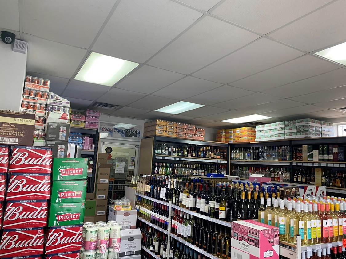 Very Profitable & Well Managed Liquor Store & Tavern/Pub near Red Deer